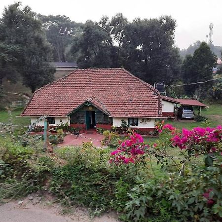 A Quaint Cottage With Rajah'S Seat View. Madikeri Esterno foto