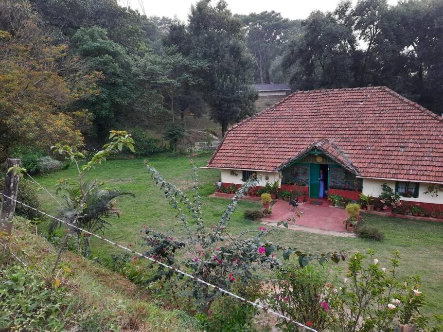A Quaint Cottage With Rajah'S Seat View. Madikeri Esterno foto